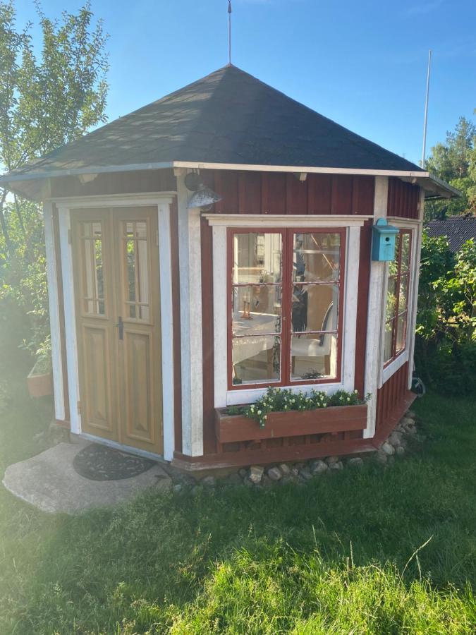 Roeda Huset Villa Hallstahammar Bagian luar foto
