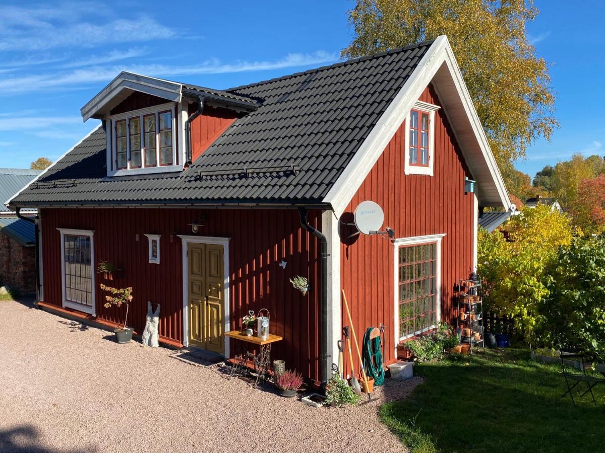 Roeda Huset Villa Hallstahammar Bagian luar foto